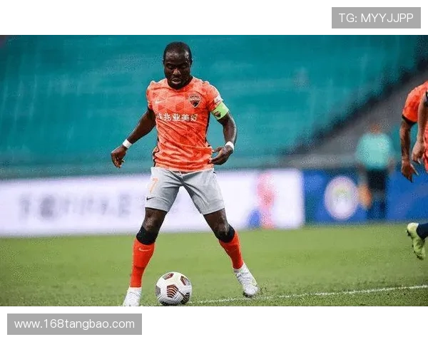 将于阿奇姆彭十八日抵连十九体检